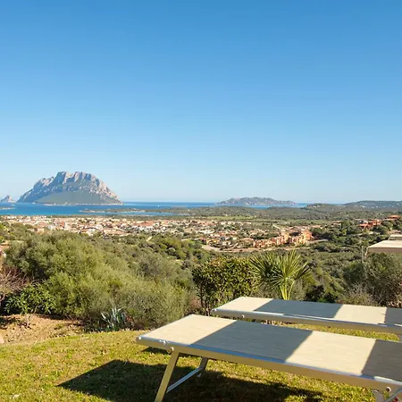 Holiday home Incantevole Villettacon Giardino E Vista Mare