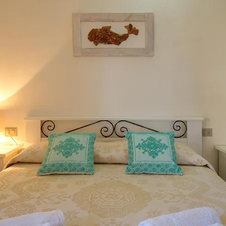 Holiday home Incantevole Villettacon Giardino E Vista Mare