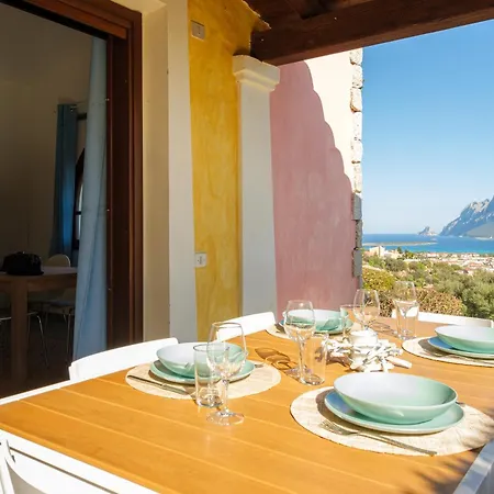 Holiday home Incantevole Villettacon Giardino E Vista Mare