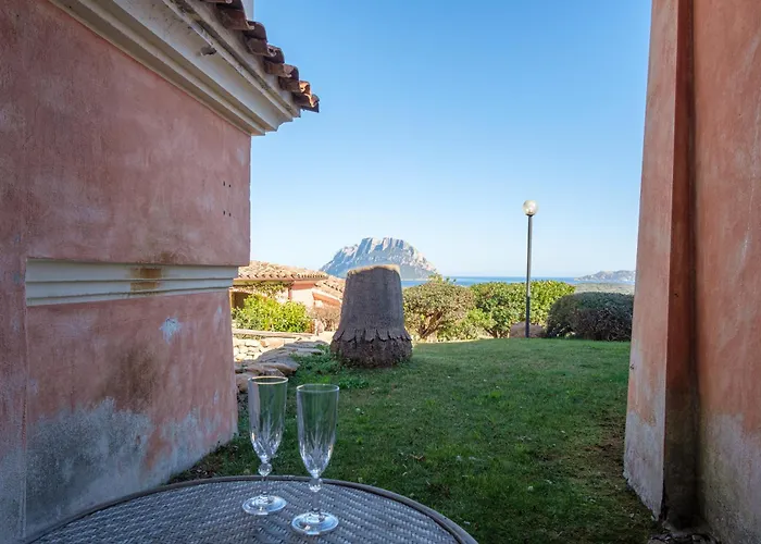Дом отдыха Incantevole Villettacon Giardino E Vista Mare Порто-Сан-Паоло