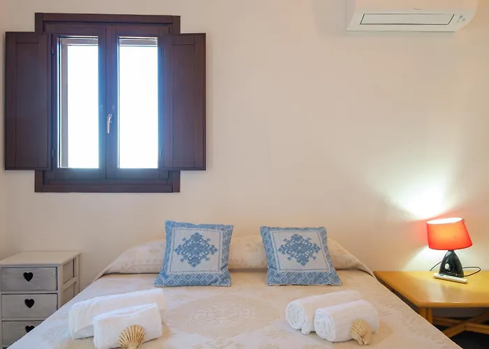 Vakantiehuis Incantevole Villettacon Giardino E Vista Mare Porto San Paolo (Sardinia)