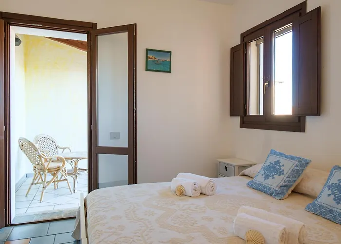 Incantevole Villettacon Giardino E Vista Mare Casa de Férias Porto San Paolo (Sardinia)